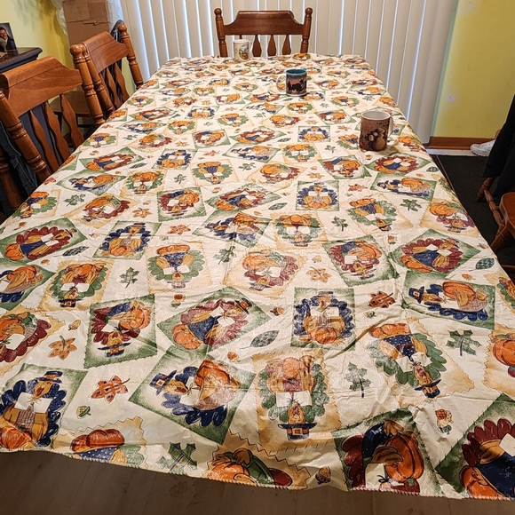 VINTAGE Thanksgiving Plastic Tablecloth - Picture 4 of 5